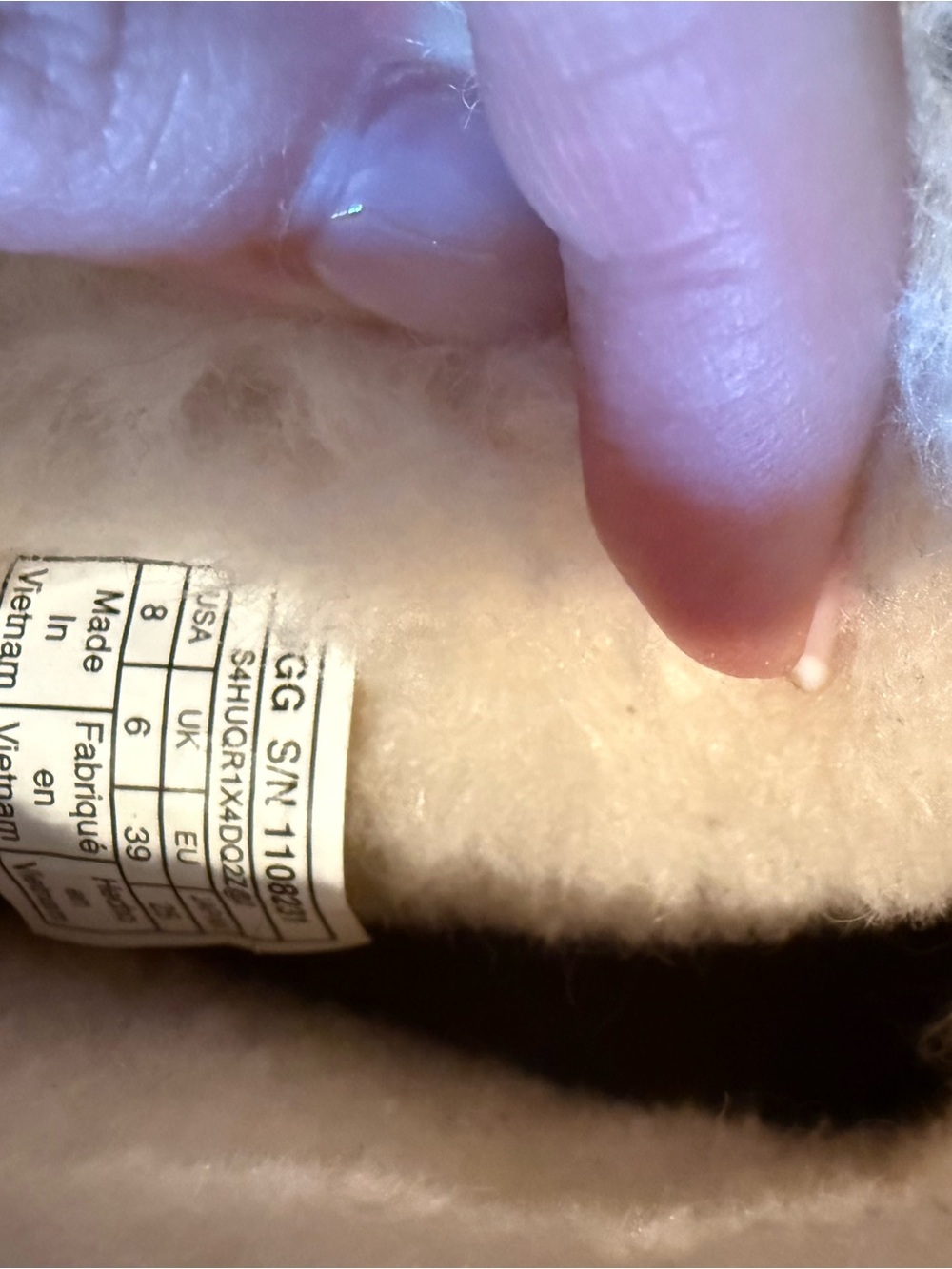 Mini Uggs Size 8 - Picture 5 of 5
